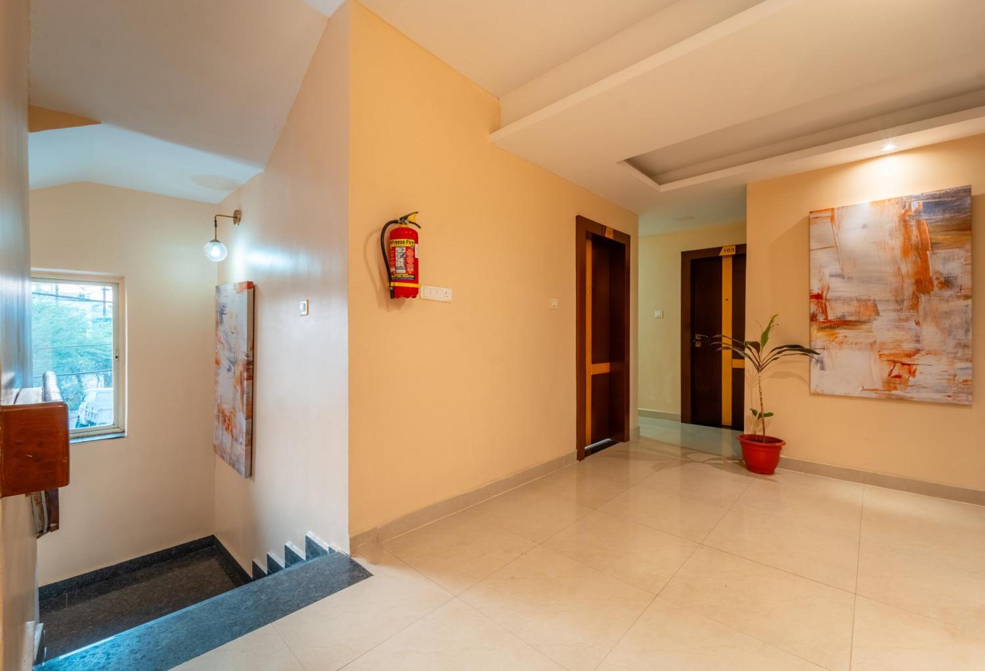 Hotel Treebo Premium Zorba Bhopal Exterior foto