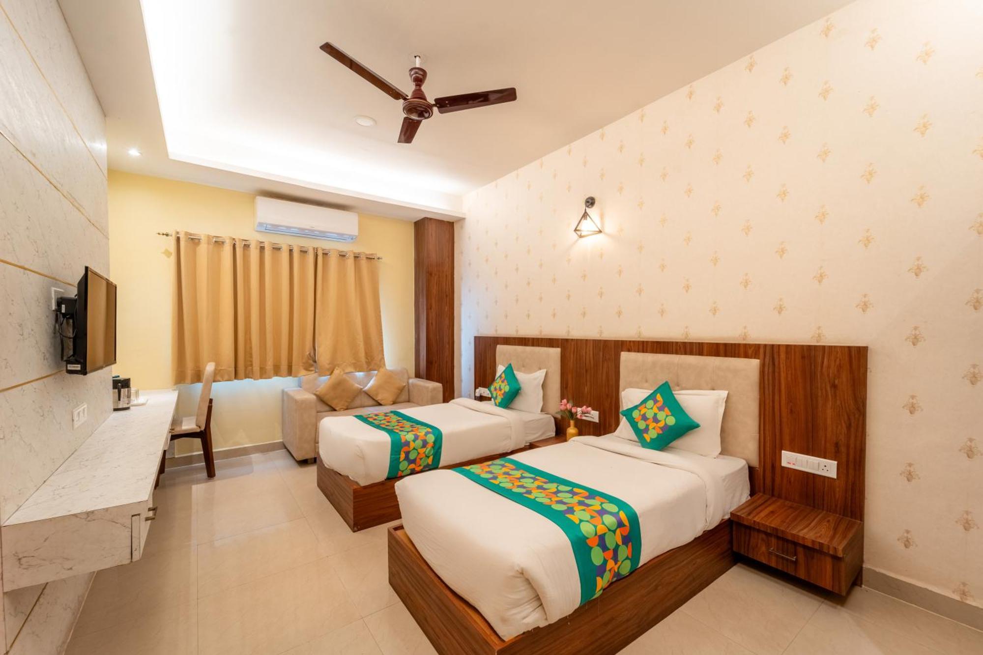 Hotel Treebo Premium Zorba Bhopal Exterior foto