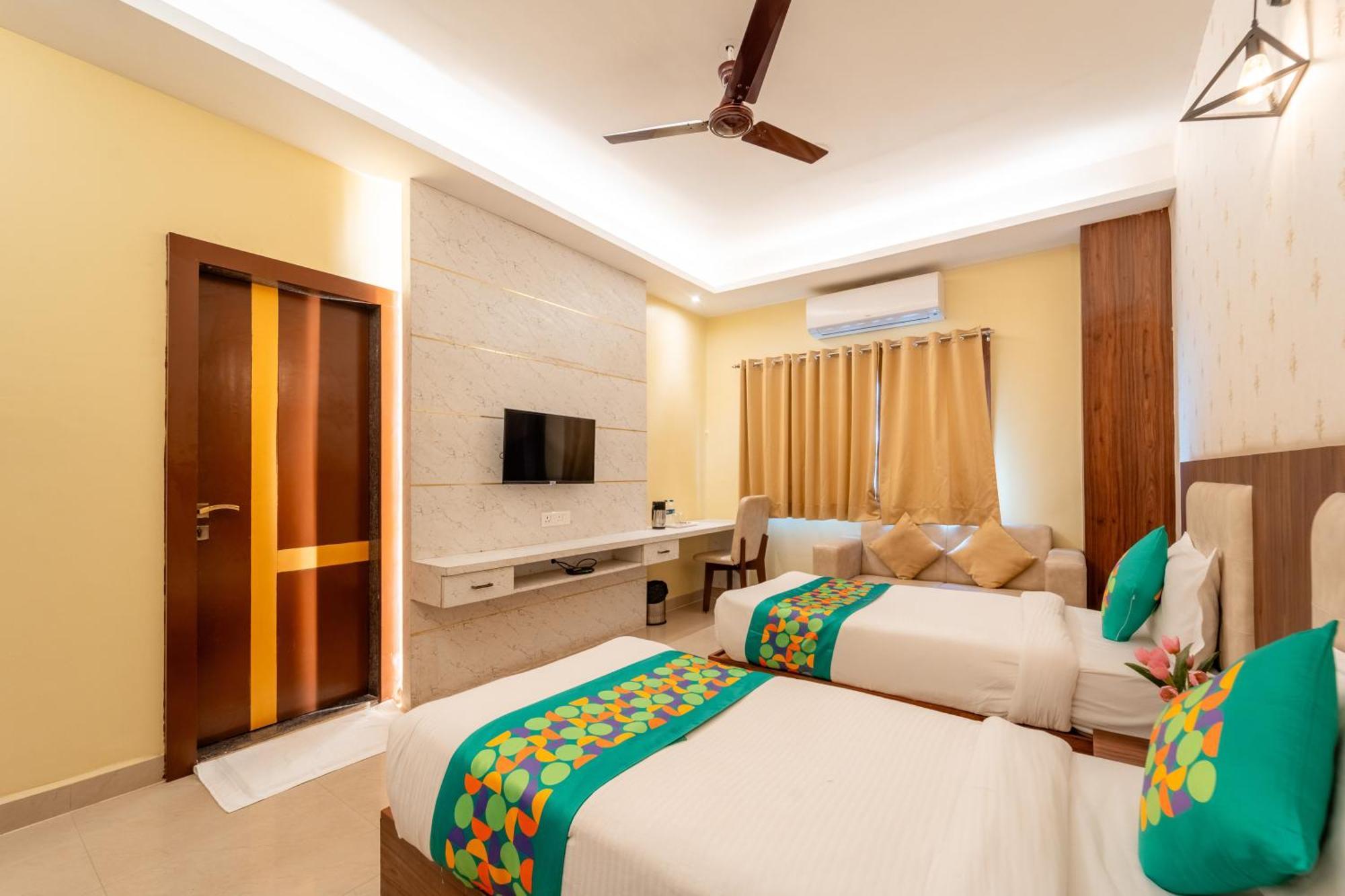 Hotel Treebo Premium Zorba Bhopal Exterior foto
