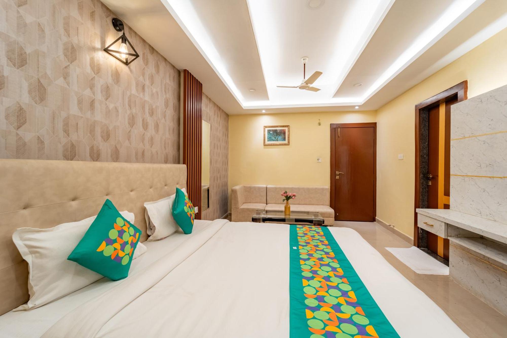 Hotel Treebo Premium Zorba Bhopal Exterior foto