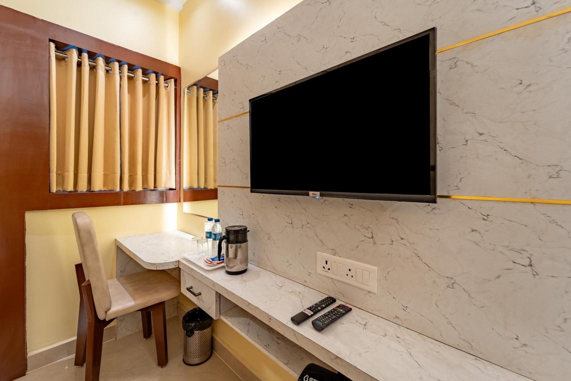 Hotel Treebo Premium Zorba Bhopal Exterior foto